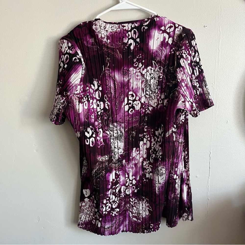 3/$40 Size Xl George short sleeve Dressy Tee Shirt - Picture 2 of 4